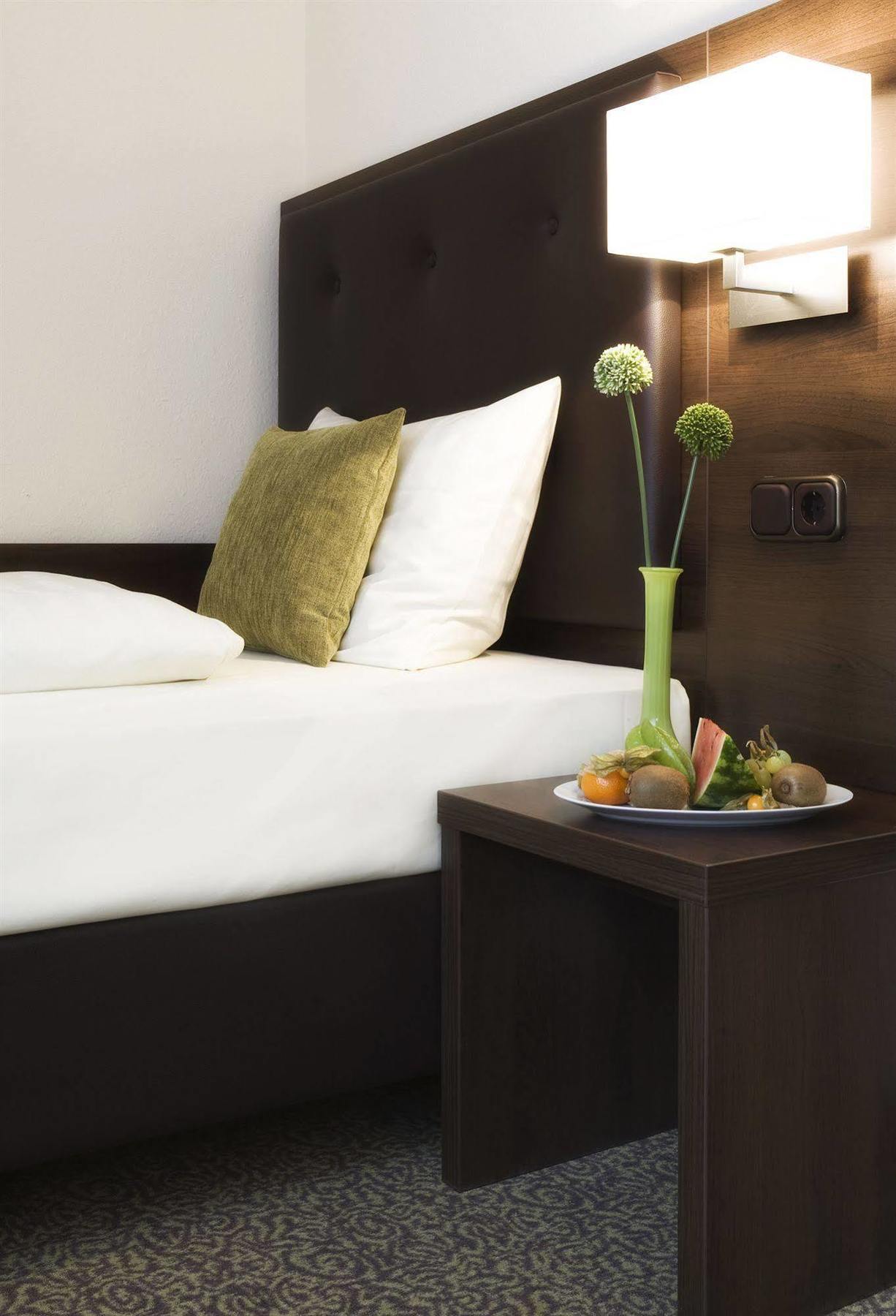 Ringhotel Nassau-Oranien Hadamar Kültér fotó